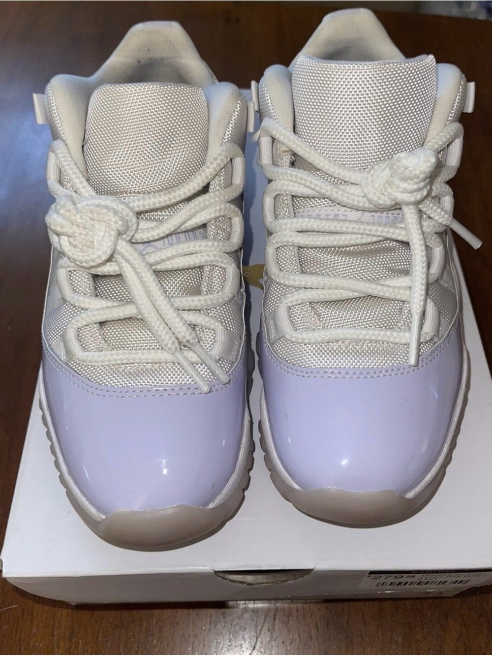 🔥Retro Jordan 11-Lilac and White Athletic Sneakers